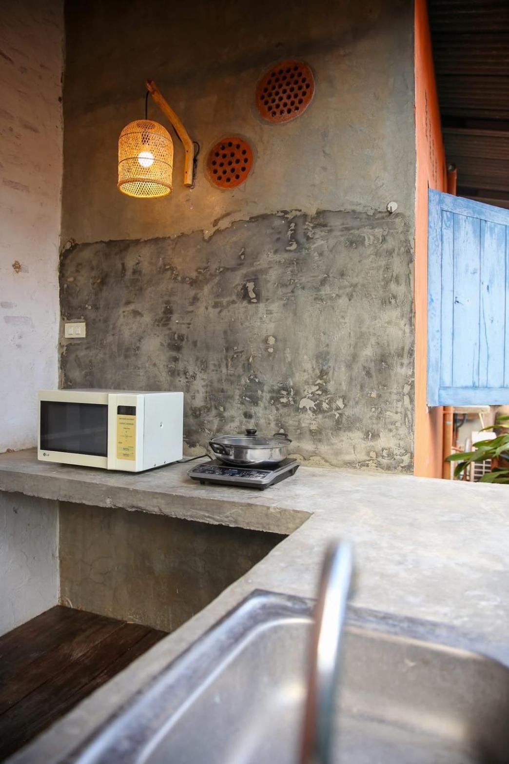 Baannoi Nornmuan Retreat Vacation & Workshop Homestay Chiang Mai