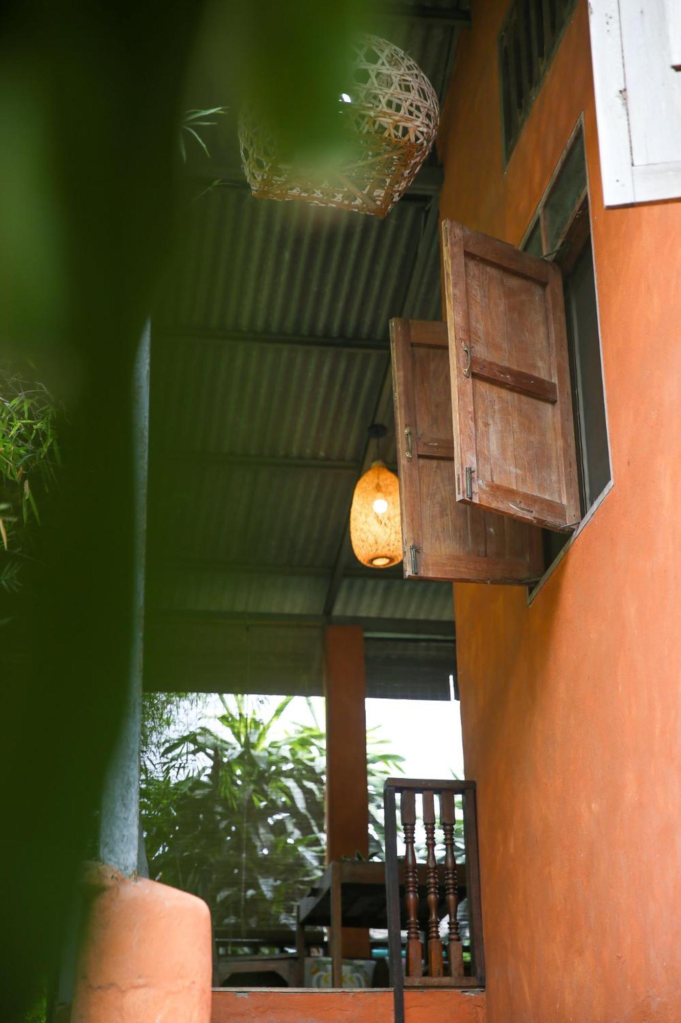 Homestay Baannoi Nornmuan Retreat Vacation & Workshop Chiang Mai